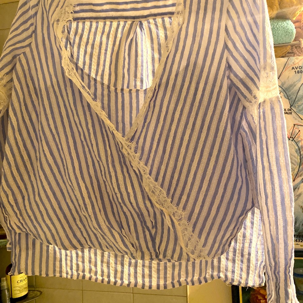 BCBG blouse